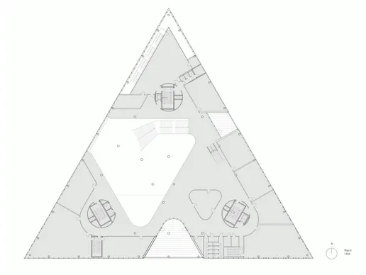 三角形的新地标 南丹麦大学科灵校区大楼 三角形的新地标 南丹麦大学科灵校区大楼