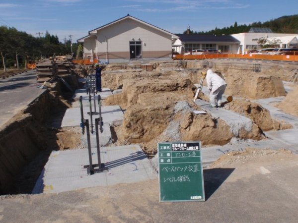 日本钢结构老人院建造全程 环境优美设施齐全