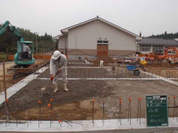 日本钢结构老人院建造全程 环境优美设施齐全