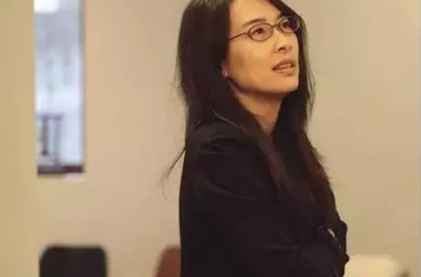 建筑女神，美得不像实力派！-BIM建筑网