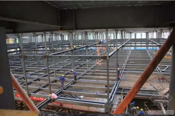 武汉万达秀场利用BIM “红灯笼”是怎样建起来的