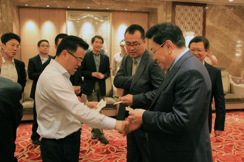 建谊集团张鸣董事长应邀参加2016APEC城镇化高层论坛及宁波产业发展交流会