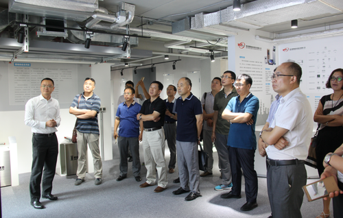 张家口市领导莅临北京建谊集团考察钢结构住宅产业示范中心