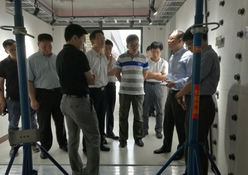 漳州招商局经济技术开发区领导一行莅临建谊集团考察