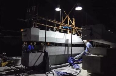 装配式|国内首批节段悬臂拼装盖梁成功安装-BIM建筑网