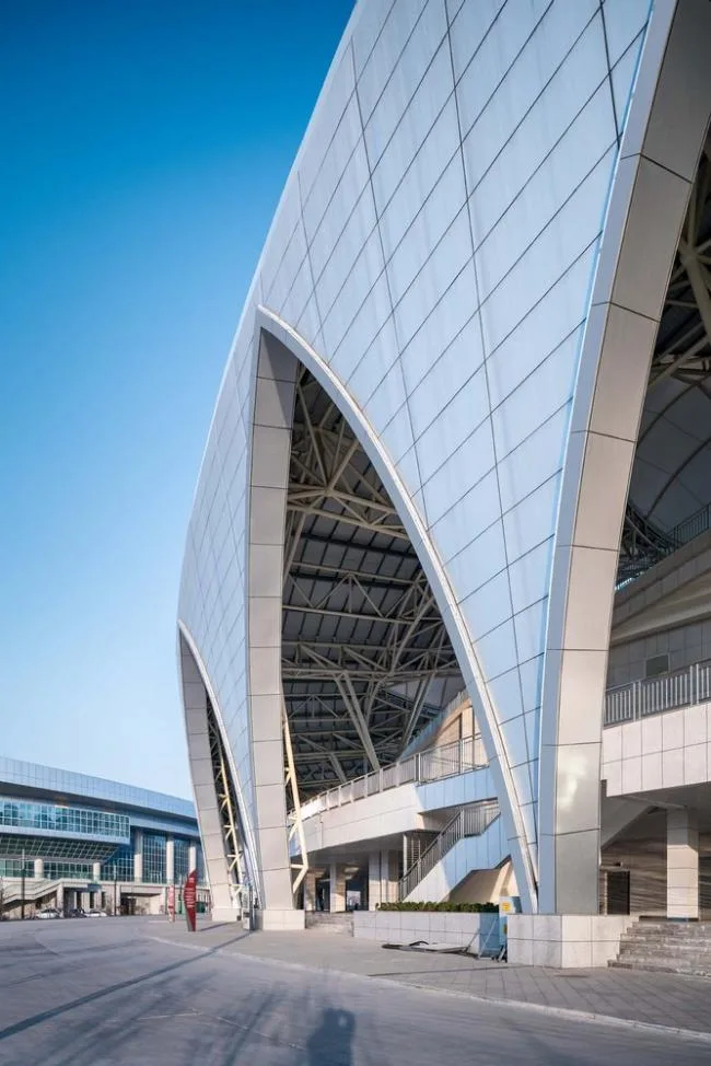 BIM建筑|临夏奥体中间运动场 / 杜兹设计