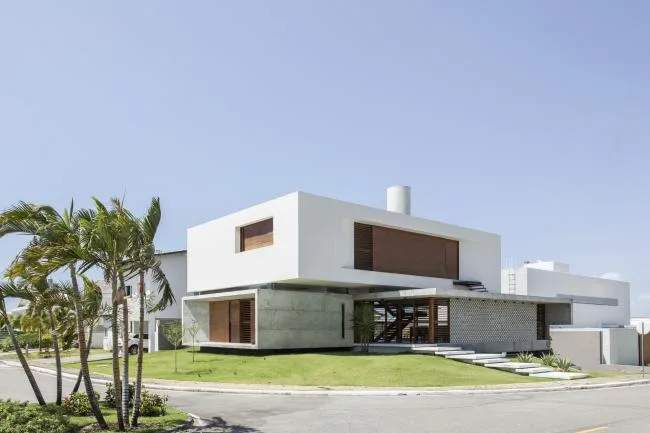 BIM建筑|沉寂优雅的巴西室第/Martins Lucena Arquitetos