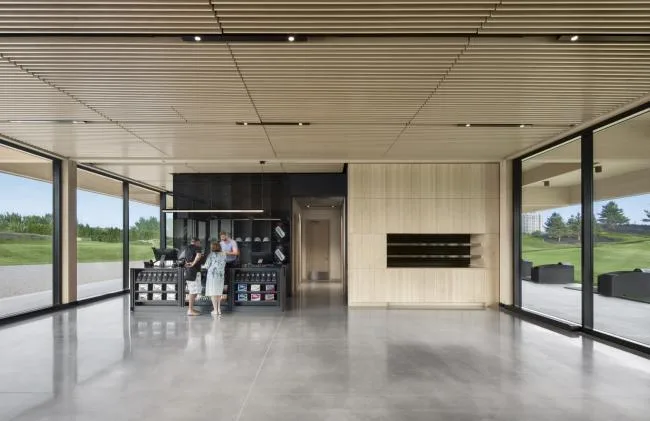 BIM建筑|加拿年夜蒙特利尔高端高尔夫俱乐部会所 / Architecture49