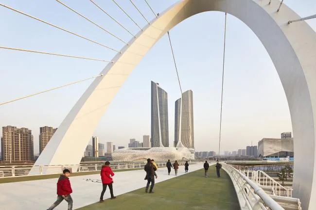 BIM建筑|扎哈为南京打造的地标双塔 — 南京国际青年文化中间