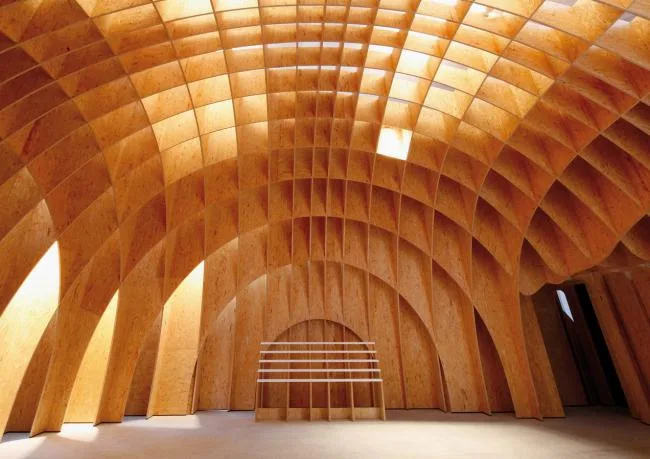 BIM建筑|几何象形般的三围体块：西格兰白色村落教堂/schneider+schumacher