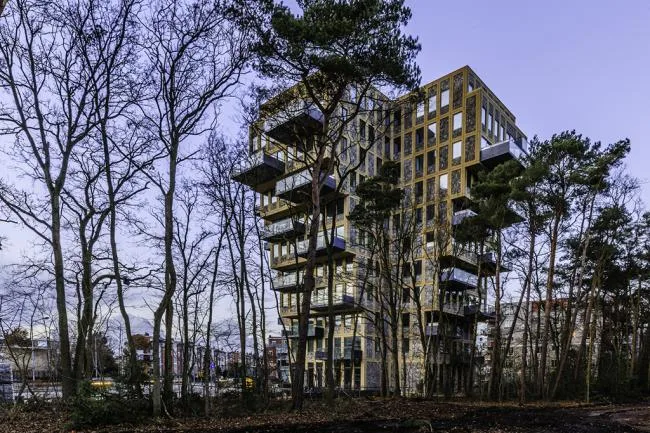 BIM建筑|垂直悬挑的“漂亮景致”：荷兰Belvedere 年夜楼 / René van Zuuk Architects
