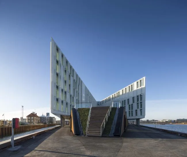 BIM建筑|八角星的体量外形好像伸向世界的灵敏触角/丹麦结合国城办公中间年夜楼