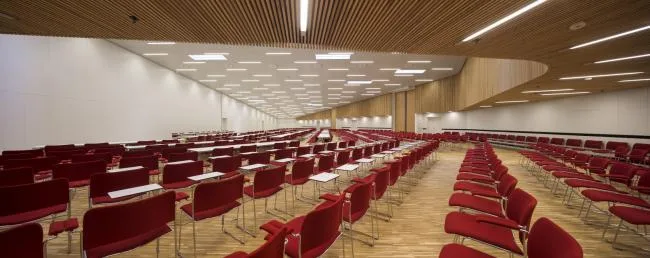 BIM建筑|八角星的体量外形好像伸向世界的灵敏触角/丹麦结合国城办公中间年夜楼