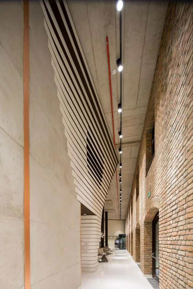 BIM建筑|活动的空间视觉：贝尔格莱德老磨坊酒店/ GRAFT Architects