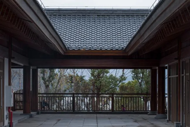 BIM建筑|解构的屋顶 | 云阳四方井办事建筑 / 深圳汤桦建筑设计