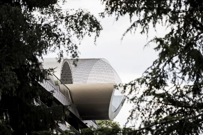 BIM建筑|源于新艺术活动灵感：意年夜利拱门旅店 / noa network of architecture