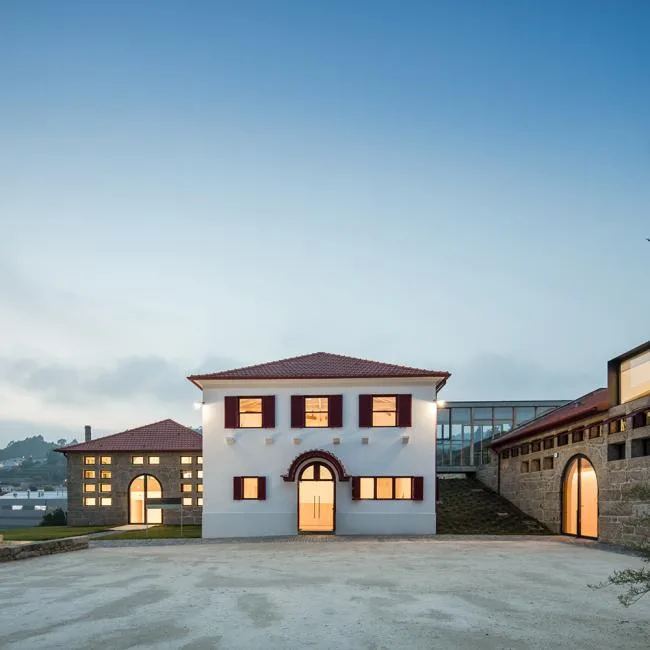 BIM建筑|从酒窖到办公室：Sede Polopique 公司总部 / Filipa Guimarães