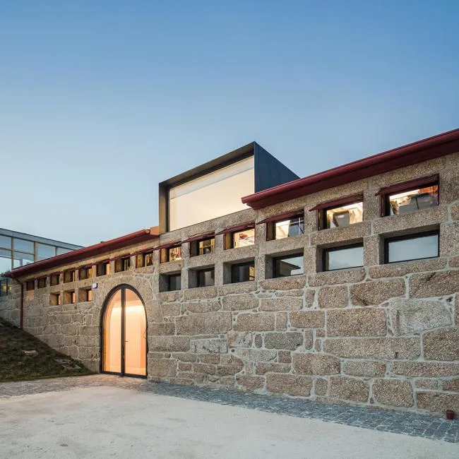BIM建筑|从酒窖到办公室：Sede Polopique 公司总部 / Filipa Guimarães