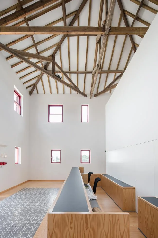 BIM建筑|从酒窖到办公室：Sede Polopique 公司总部 / Filipa Guimarães
