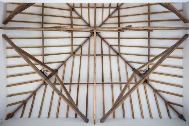 BIM建筑|从酒窖到办公室：Sede Polopique 公司总部 / Filipa Guimarães