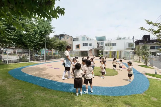 BIM建筑|装沉迷你活动场的幼儿园