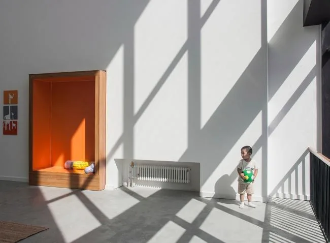 BIM建筑|莱佛士幼儿园及早教中间 / 空格建筑