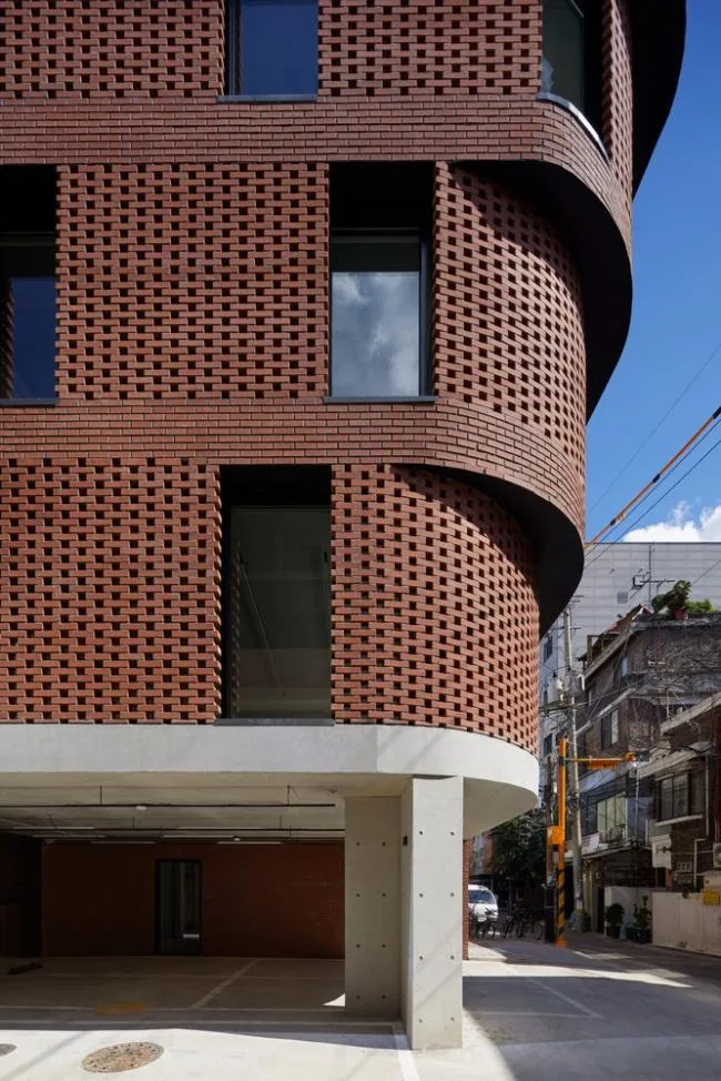 BIM建筑|用红砖砌造的宏大漏斗：3/1室第