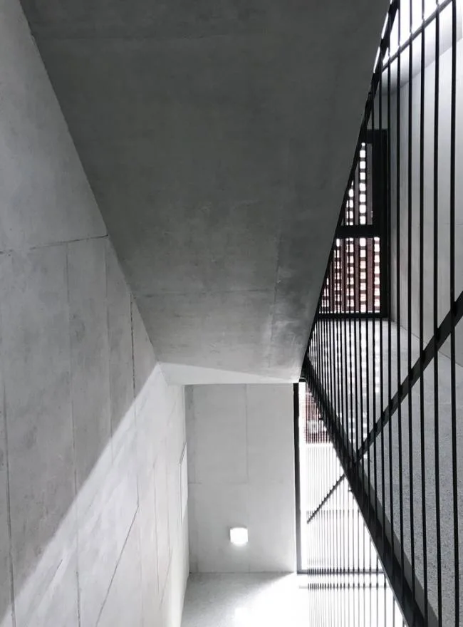 BIM建筑|用红砖砌造的宏大漏斗：3/1室第