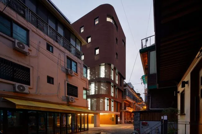 BIM建筑|用红砖砌造的宏大漏斗：3/1室第