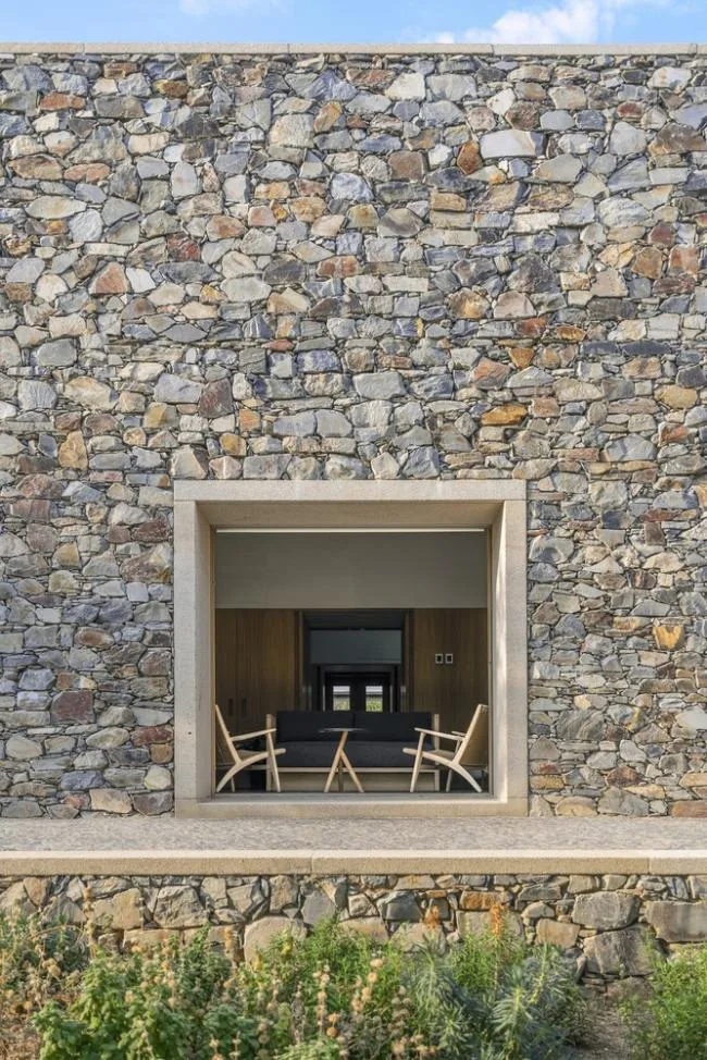 BIM建筑|慎重而机动：卡塞雷斯石头室第 / Tuñón Arquitectos