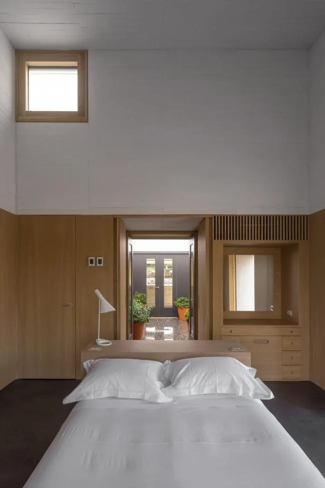 BIM建筑|慎重而机动：卡塞雷斯石头室第 / Tuñón Arquitectos