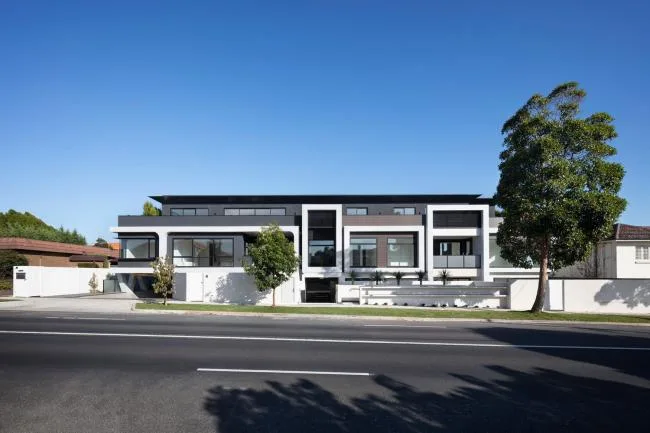 BIM建筑|跳跃分隔的脸色彰浮现代轻奢：澳洲精品酒店