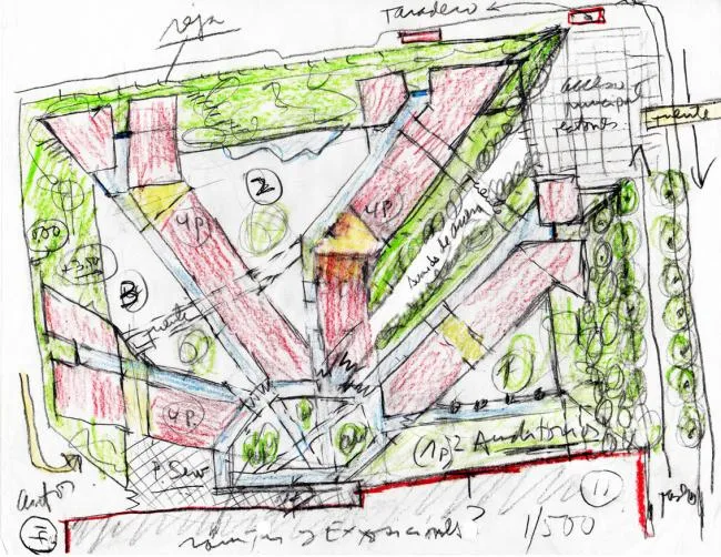 BIM建筑|回环波折的坡道交织纵横于幻化多姿的空间 / Santo Tomas学院中间