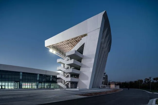 BIM建筑|青岛平度奥体中间 / 上海交通年夜学计划建筑设计