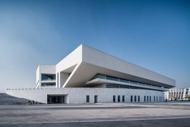 BIM建筑|青岛平度奥体中间 / 上海交通年夜学计划建筑设计