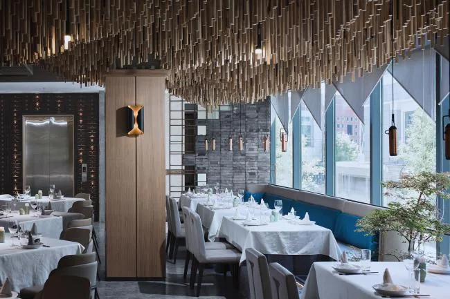 BIM建筑|吴为：贸易餐饮的戏剧化与典礼感——祥云小镇唐廊烤鸭店
