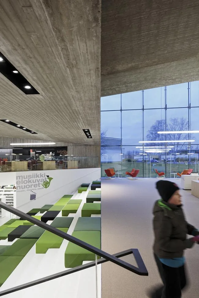 BIM建筑|拥有坦荡自由、简约爽利全景视野的芬兰藏书楼