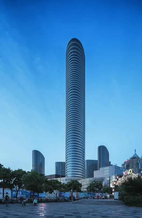 BIM建筑|弧形围绕错动的体量——云景彭城，徐州苏宁广场 / CCDI悉地国际