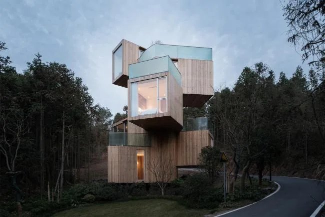 BIM建筑|天然渗入，享受奇特的***体验——齐云山树屋/本戈工作室