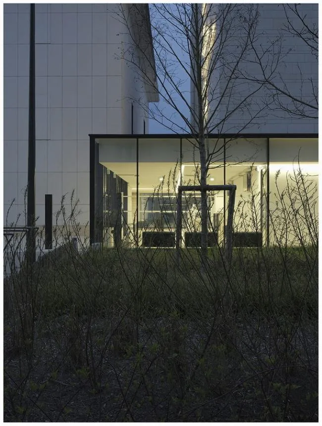BIM建筑|抽象 • 记忆——法国OlivierDebré今世艺术中间 / Aires Mateus
