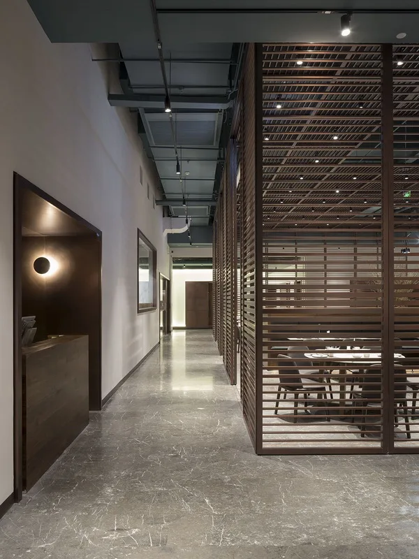 BIM建筑|上海陆家嘴荣庐餐厅 / 间筑设计