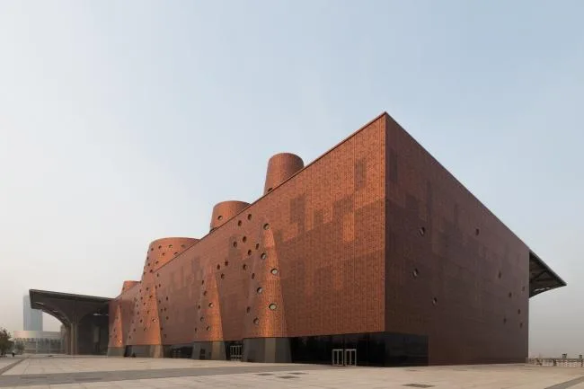 BIM建筑|新作！浇铸在年夜地之上的巨型圆椎古铜城堡——天津滨海城市博物馆
