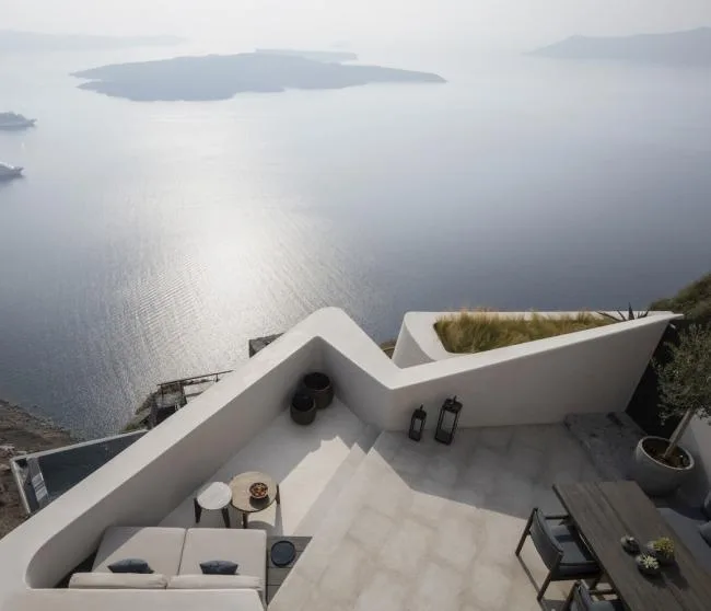 BIM建筑|火山峭壁上的沃拉别墅
