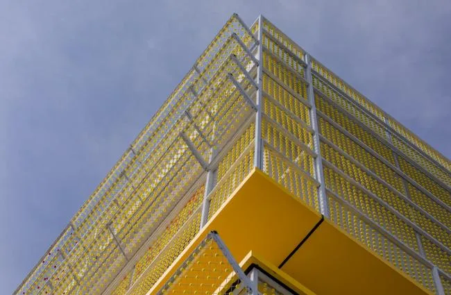 BIM建筑|梦幻般的蓝色操场：濮家小学濮家校区整体改革/形而上+杭州橡地建筑