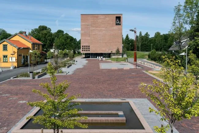 BIM建筑|挪威小城的新教堂和文化中间 / Einar Dahle Arkitekter + Hille Melbye Arkitekter