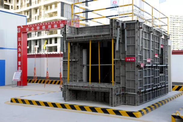 装配式|观摩装配式建筑示范工地，学习万科5+2+X建造技术！