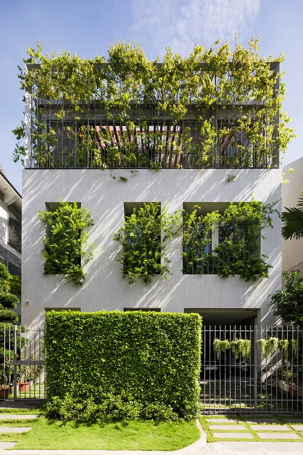 BIM建筑|像植物一样光合感化——盛满阳光与绿意的越南公园室第