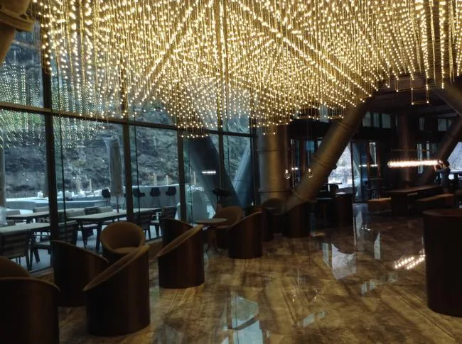 BIM建筑|上海佘山世茂洲际酒店 / JADE + QA
