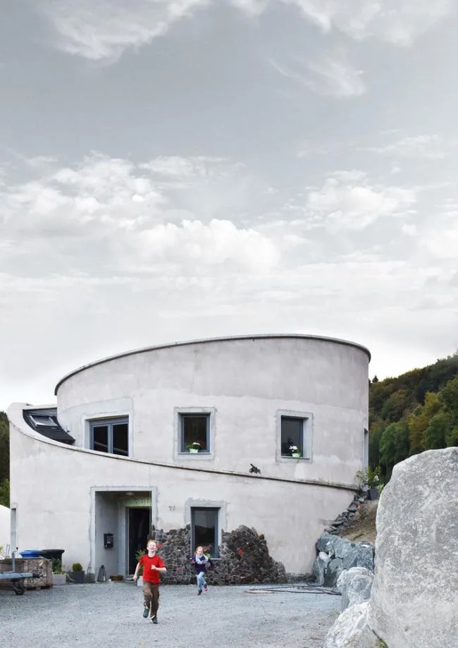 BIM建筑|节能小屋——F别墅 / Christoph Hesse Architects