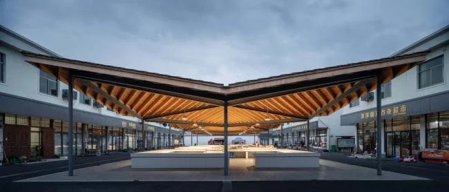 BIM建筑|侠父村农贸市场 / 本构建筑事务所